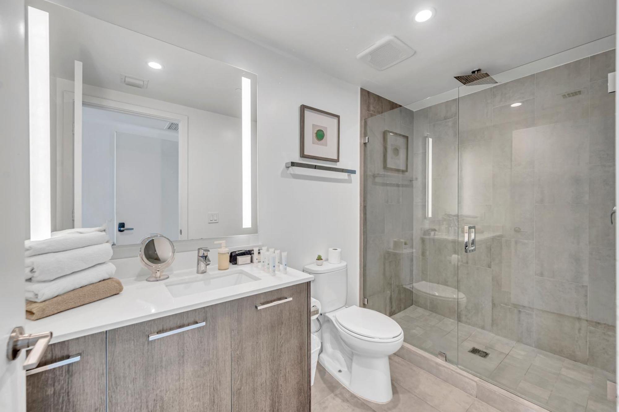 Great 3 Beds 3 Baths Appartment Downtown マイアミ エクステリア 写真