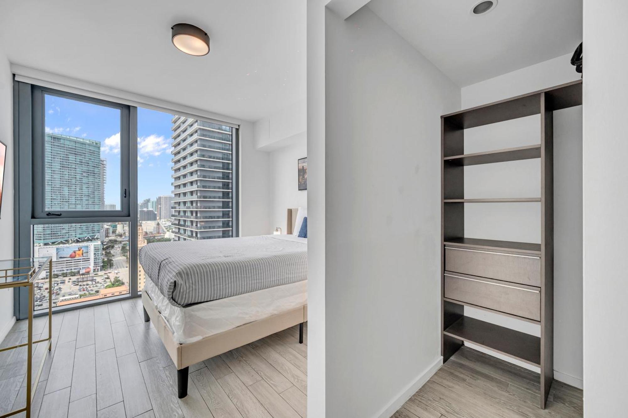 Great 3 Beds 3 Baths Appartment Downtown マイアミ エクステリア 写真
